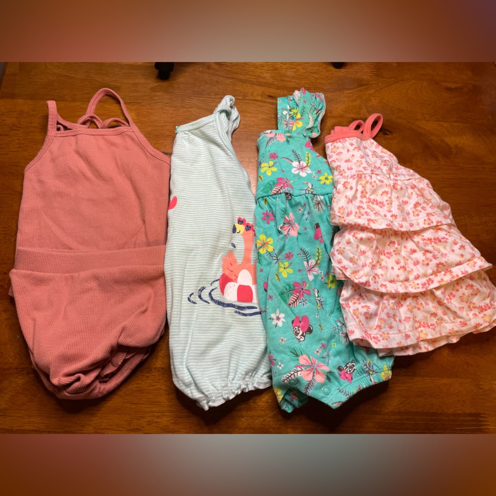 LOT OF 4 Baby Girls Summer Lot Rompers Dresses Carters Burt’s Bees 3-6 Months